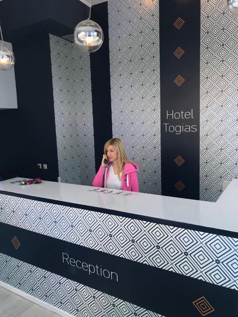 Togias Hotel Aegina Esterno foto
